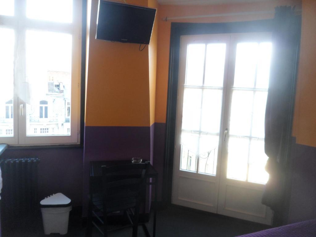 Hotel Chopin Lille Bagian luar foto